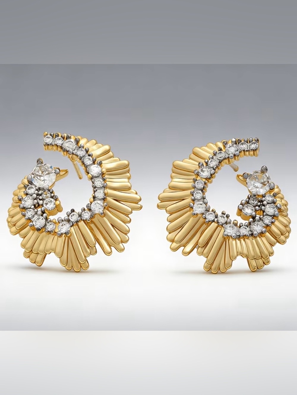 NWT Elegant Gold & Diamond Spiral Earrings